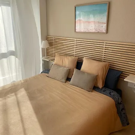 Bright Sunny Albir Apartamento