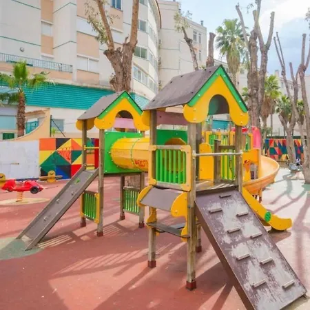 Apartamento Bright Sunny Albir