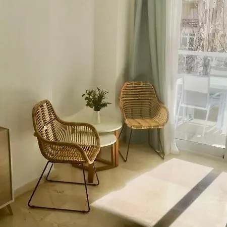 Bright Sunny Albir Apartamento *