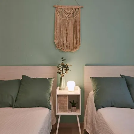 Apartamento Bright Sunny Albir